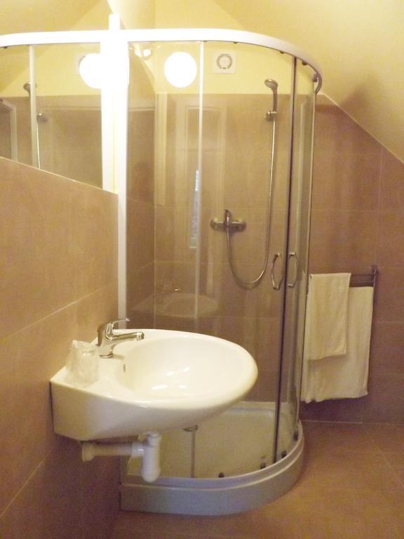 Villa Sipeky Senec Chambre photo